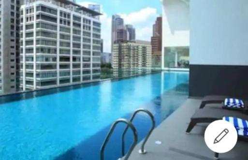 One Bukit Ceylon By Roomy Cozy Suites Kuala Lumpur Exteriör bild